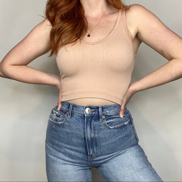 Urban Outfitters NWT Neutral Tan Size Medium Ribbed V Neck Cropped Tank Top - Picture 4 of 9